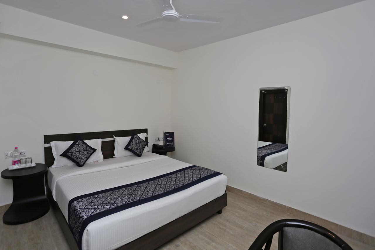 Airport Hotel Green Heights Nowe Delhi Zewnętrze zdjęcie