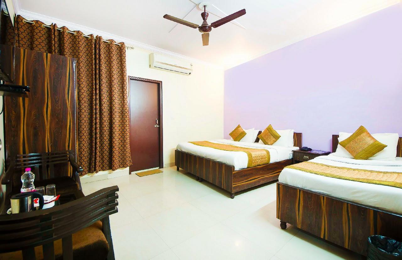 Airport Hotel Green Heights Nowe Delhi Zewnętrze zdjęcie