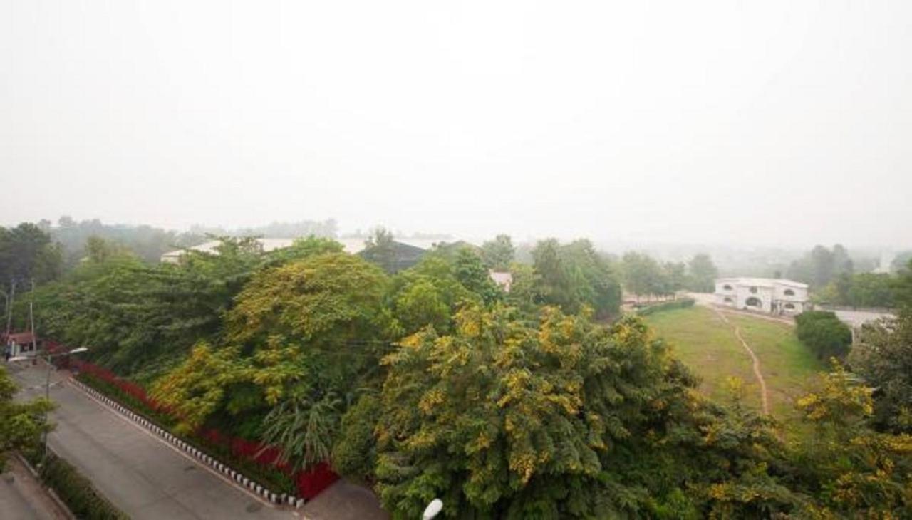Airport Hotel Green Heights Nowe Delhi Zewnętrze zdjęcie